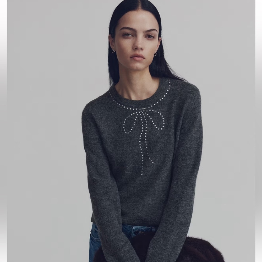 H&M NWT Gray Sweater with Rhinestone Bow Detail - Picture 2 of 4